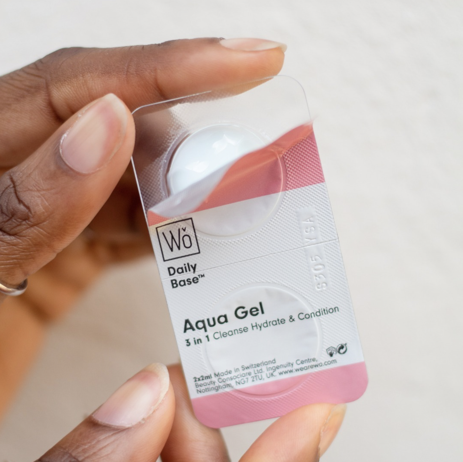 Wo Daily Base Aqua Gel